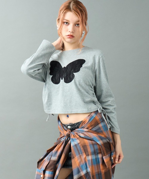 ANAP(アナップ)の「レース バタフライ刺繍 サイド シャーリング ロンT(Tシャツ/カットソー・レディース・グレー/オフホワイト/ダークアッシュ・F)」の21枚目の写真