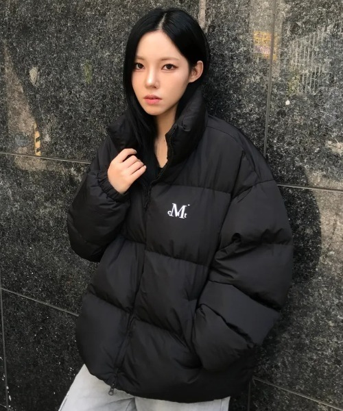 MUCENT(ムセント)の「【日本未発売/WEB限定】MUCENT(ムセント)/中綿 ジップアップ スタンドカラー ハイネック ダウンジャケット/Hep High Neck Signature Wellon Padding(ダウンジャケット/コート・レディース・ベージュ/ブラック/ライトブルー/ホワイト・L/M)」の18枚目の写真