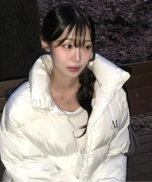 MUCENT(ムセント)の「【日本未発売/WEB限定】MUCENT(ムセント)/中綿 ジップアップ スタンドカラー ハイネック ダウンジャケット/Hep High Neck Signature Wellon Padding(ダウンジャケット/コート・レディース・ベージュ/ブラック/ライトブルー/ホワイト・L/M)」の14枚目の写真