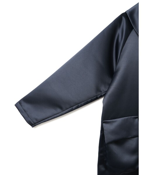 mizuiroind（ミズイロインド）の「mizuiro ind サテンドルマンコート（その他アウター・レディース・ネイビー/ブラック・FREE）」の15枚目の写真