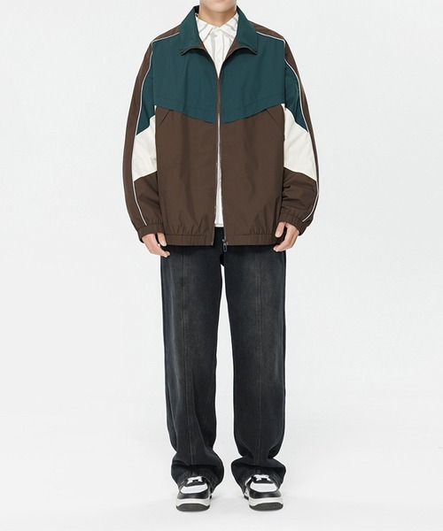 aimoha(アイモハ)の「リフレクターパイピング マルチカラーマウンテンパーカー/Reflective piping multicolor mountain parka(マウンテンパーカー・メンズ・グリーン/ブラウン/ブラック・X-LARGE/MEDIUM/LARGE)」の13枚目の写真