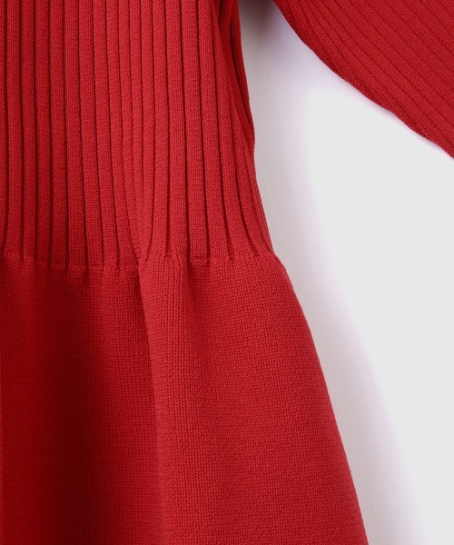 VICKY（ビッキー）の「ライトウェイトペプラムニットカーディガン≪手洗い可能≫（カーディガン/ボレロ・レディース・ブラック/レッド・M）」の9枚目の写真