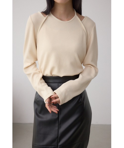 AZUL by moussy（アズールバイマウジー）の「ホルターレイヤードトップス（Tシャツ/カットソー・レディース・アイボリー/ブラック/ブラウン・FREE）」の4枚目の写真