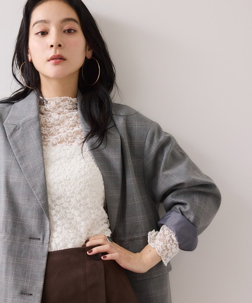 VIS（ビス）の「レースプチハイネックインナープルオーバー（Tシャツ/カットソー・レディース・オフホワイト/ブラック/サックスブルー・FREE）」の8枚目の写真