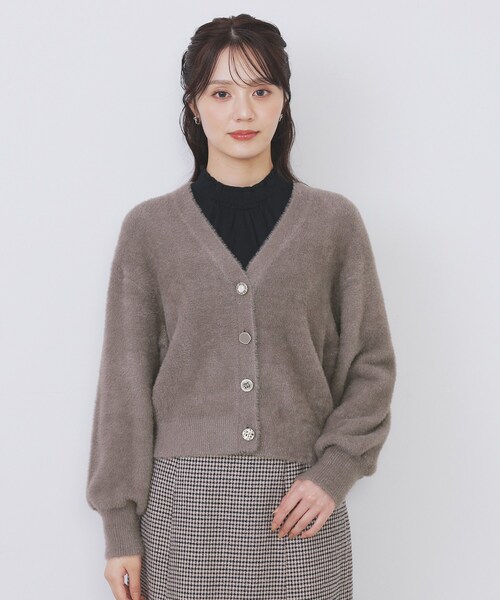 index(インデックス)の「ラメフェザーヤーンVネックカーディガン【洗濯機OK】(カーディガン/ボレロ・レディース・ブラウン系その他7/ホワイト系8/ピンク系1/サックスブルー系5・00)」の21枚目の写真