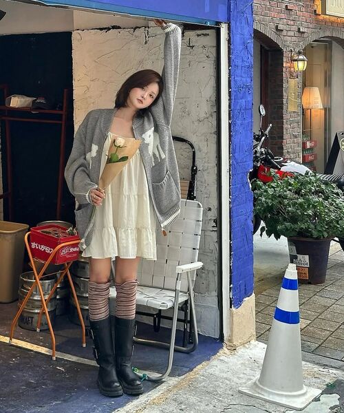 WKNDRS(ウィーキャンドース)の「SHEEP COWICHAN CARDIGAN (GREY)(カーディガン/ボレロ・レディース・その他・MEDIUM/LARGE/X-LARGE)」の10枚目の写真