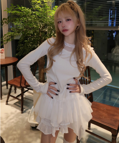 FLAREUP(フレアアップ)の「Layered Lace Frill Long Sleeve (FL-137_Cream)(Tシャツ/カットソー・レディース・Cream・OS)」の2枚目の写真