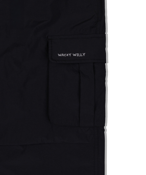 Wacky WiLLy(ワッキーウィリー)の「ウィメンズナイロンパラシュートパンツブラック(その他パンツ・レディース・その他・SMALL/MEDIUM)」の5枚目の写真