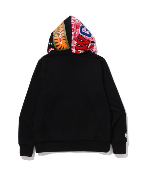 A BATHING APE（アベイシングエイプ）の「ABC CAMO REVERSIBLE SHARK