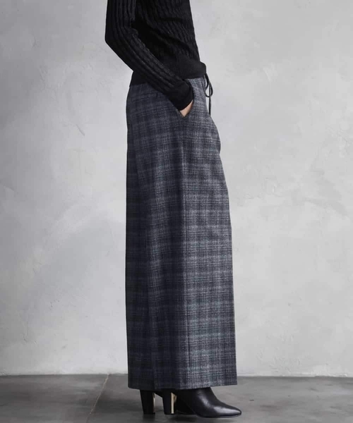 MICHEL KLEIN(ミッシェル・クラン)の「2WAYストレッチチェックワイドパンツ(その他パンツ・レディース・ライトグレー/ブラック・38)」の3枚目の写真
