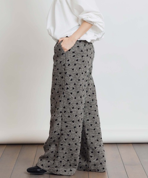 PICCIN（ピッチン）の「【セットアップ可能】フロッキーハートヘリンボーンパンツ（その他パンツ・レディース・モカ/ベージュ・M）」の4枚目の写真