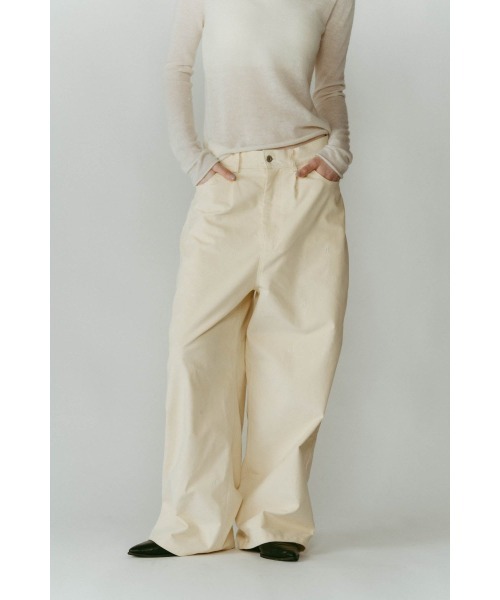 Knuth Marf（クヌースマーフ）の「K motif velveteen pants(unisex)（その他パンツ・レディース・グリーン系その他/ブラック/アイボリー・X-SMALL/SMALL/MEDIUM）」の4枚目の写真