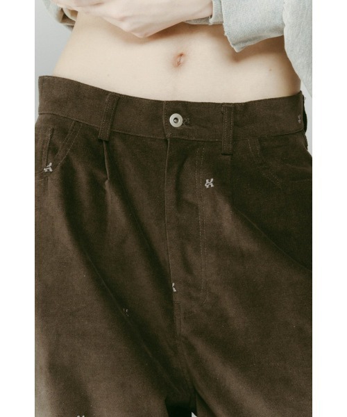 Knuth Marf（クヌースマーフ）の「K motif velveteen pants(unisex)（その他パンツ・レディース・グリーン系その他/ブラック/アイボリー・X-SMALL/SMALL/MEDIUM）」の22枚目の写真
