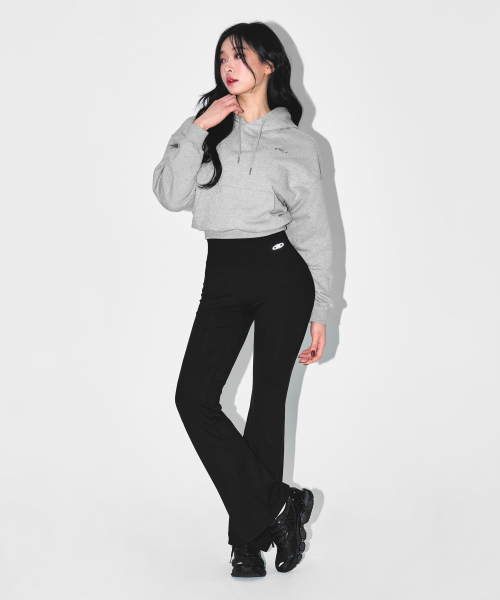 BORN TO WIN（ボーントゥウィン）の「W SILVER B CROP HOODIE [MELANGE GREY]（パーカー・レディース・その他・1/2/3）」の6枚目の写真