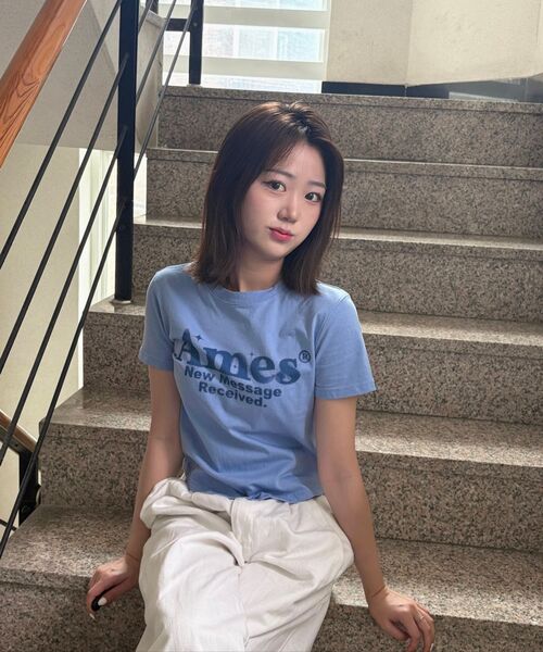 AMESWORLDWIDE(アメスワールドワイド)の「ROUND HEM CROP TEE BLUE(Tシャツ/カットソー・レディース・その他・FREE)」の11枚目の写真