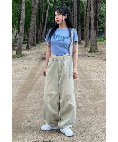 AMESWORLDWIDE(アメスワールドワイド)の「ROUND HEM CROP TEE BLUE(Tシャツ/カットソー・レディース・その他・FREE)」の22枚目の写真