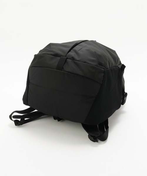 patagonia（パタゴニア）の「Patagonia Refugio Day Pack 26L（ショルダーバッグ・メンズ・ブラック・FREE）」の13枚目の写真