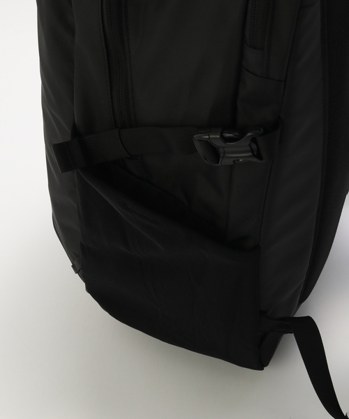 patagonia（パタゴニア）の「Patagonia Refugio Day Pack 26L（ショルダーバッグ・メンズ・ブラック・FREE）」の3枚目の写真