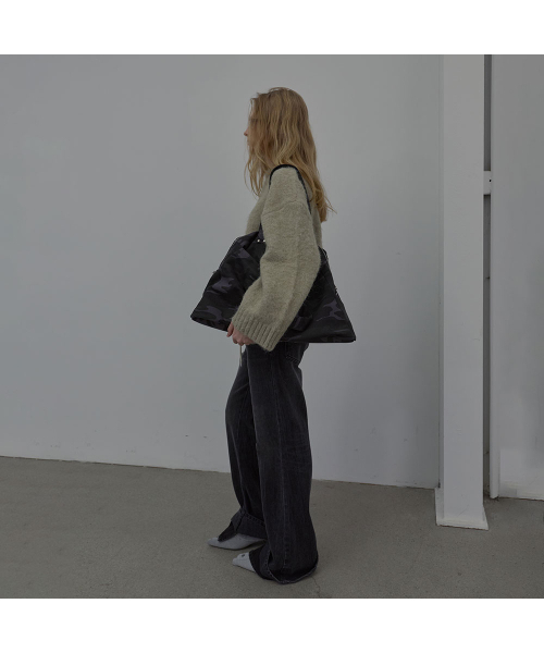 LCDC TM（エルシーディーシーティーエム）の「LAYERED CAMO TOTE BAG (DARK GREY)（ショルダーバッグ・レディース・その他・OS）」の6枚目の写真