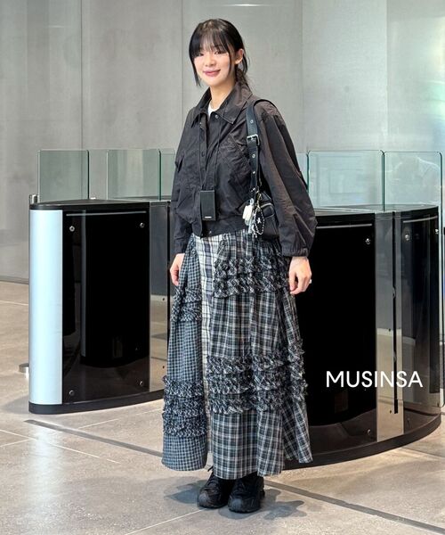 AOPT(アオプト)の「UNBALANCE FRILL MAXI SKIRT - CHECK(スカート・レディース・その他・SMALL/MEDIUM)」の7枚目の写真