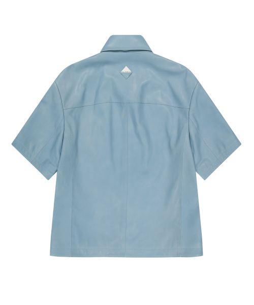 UNGIMMICK（アンジミック）の「NAPPA LEATHER SHORT SLEEVE SHIRT (SKY BLUE / LAMBSKIN)（シャツ/ブラウス・メンズ・その他・MEDIUM/LARGE）」の2枚目の写真