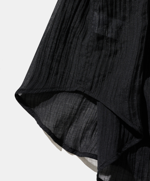 Diamond Layla(ダイアモンドレイラ)の「Crepe Beach Cover-Up S178 Shadow Black(シャツ/ブラウス・レディース・その他・SMALL/MEDIUM)」の8枚目の写真
