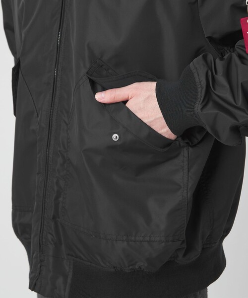 green label relaxing（グリーンレーベルリラクシング）の「【別注】＜ALPHA INDUSTRIES＞リバーシブル CWU フライトジャケット ブルゾン（その他アウター・メンズ・ブラック・M/L）」の18枚目の写真