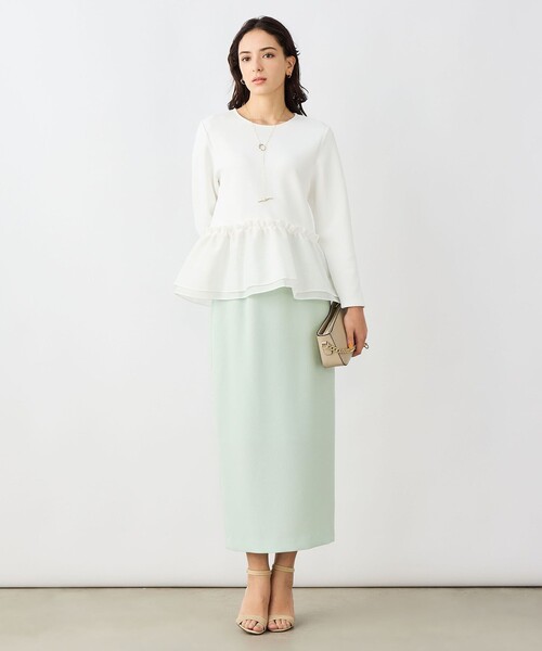NOLLEY’S Sophi（ノーリーズソフィ）の「《セットアップ対応》ウォッシャブルダンボール×オーガンジーペプラムプルオーバー（Tシャツ/カットソー・レディース・ブラック/ホワイト/ネイビー・38）」の4枚目の写真
