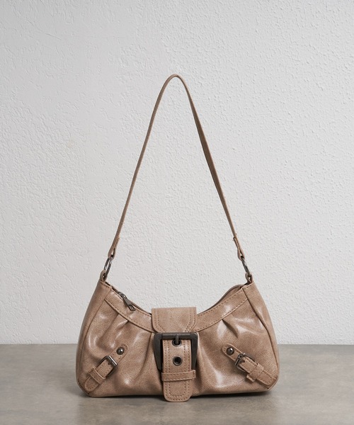 RAY CASSIN(レイカズン)の「バックルベルト付ショルダーバッグ(ショルダーバッグ・レディース・ブラウン/ホワイト/ベージュ・FREE)」の18枚目の写真