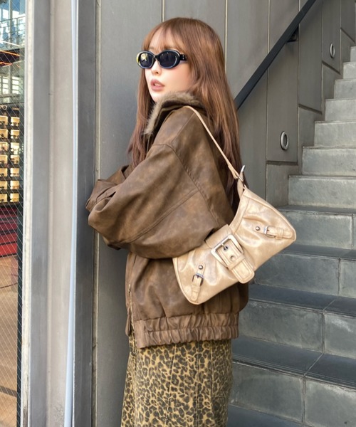 RAY CASSIN(レイカズン)の「バックルベルト付ショルダーバッグ(ショルダーバッグ・レディース・ブラウン/ホワイト/ベージュ・FREE)」の22枚目の写真