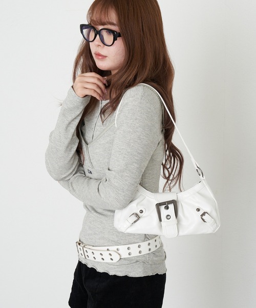 RAY CASSIN(レイカズン)の「バックルベルト付ショルダーバッグ(ショルダーバッグ・レディース・ブラウン/ホワイト/ベージュ・FREE)」の12枚目の写真