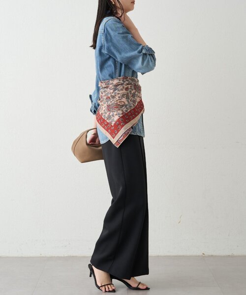 LOUNGEDRESS（ラウンジドレス）の「【GALENA/ガレナ】リバーシブルペイズリースカーフ（バンダナ/スカーフ・レディース・ベージュ・FREE）」の4枚目の写真