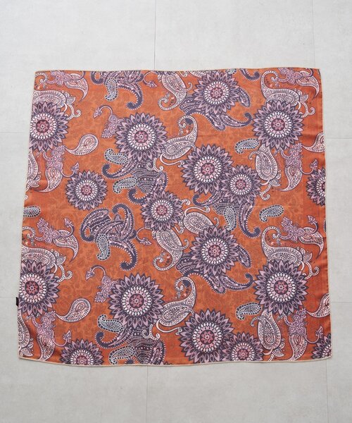 LOUNGEDRESS（ラウンジドレス）の「【GALENA/ガレナ】リバーシブルペイズリースカーフ（バンダナ/スカーフ・レディース・ベージュ・FREE）」の7枚目の写真