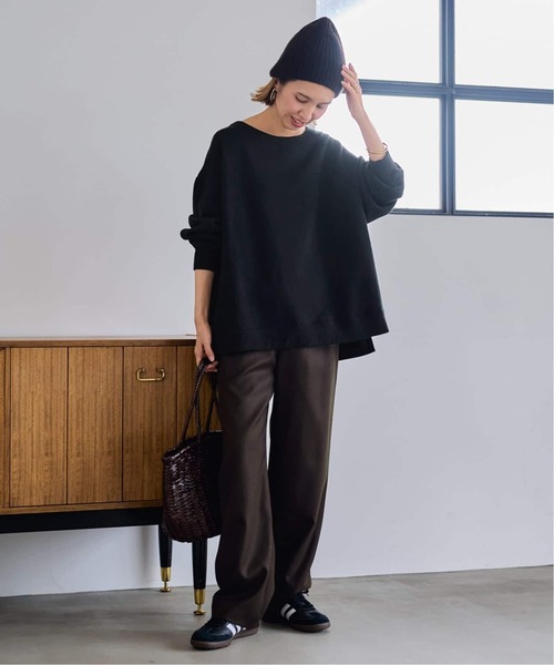 FRAMeWORK(フレームワーク)の「≪一部カラーWEB限定 / 追加≫ボートネックワイドスウェット(スウェット・レディース・ブラック/グレー/ベージュ/ピンク・FREE)」の5枚目の写真