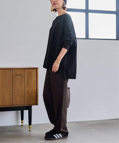 FRAMeWORK(フレームワーク)の「≪一部カラーWEB限定 / 追加≫ボートネックワイドスウェット(スウェット・レディース・ブラック/グレー/ベージュ/ピンク・FREE)」の6枚目の写真