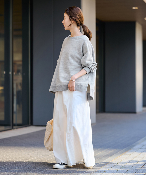 FRAMeWORK(フレームワーク)の「≪一部カラーWEB限定 / 追加≫ボートネックワイドスウェット(スウェット・レディース・ブラック/グレー/ベージュ/ピンク・FREE)」の15枚目の写真