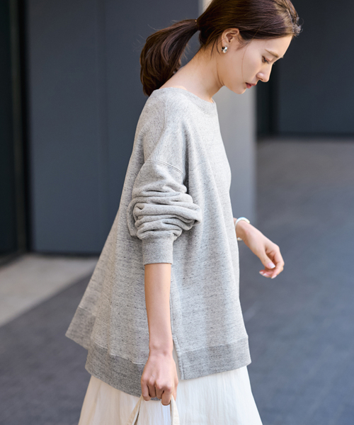 FRAMeWORK(フレームワーク)の「≪一部カラーWEB限定 / 追加≫ボートネックワイドスウェット(スウェット・レディース・ブラック/グレー/ベージュ/ピンク・FREE)」の18枚目の写真