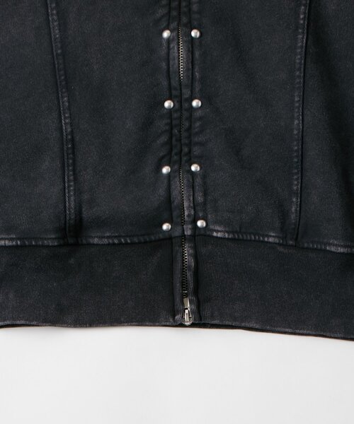 WHO'S WHO gallery（フーズフーギャラリー）の「KOOKY'N ケミカルスタッズ切り替えジップパーカー（パーカー・レディース・ブラック/ライトグレー・MEDIUM/SMALL）」の6枚目の写真