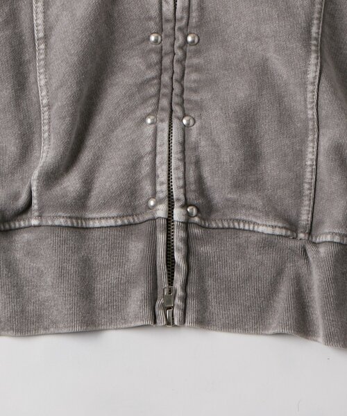 WHO'S WHO gallery（フーズフーギャラリー）の「KOOKY'N ケミカルスタッズ切り替えジップパーカー（パーカー・レディース・ブラック/ライトグレー・MEDIUM/SMALL）」の12枚目の写真