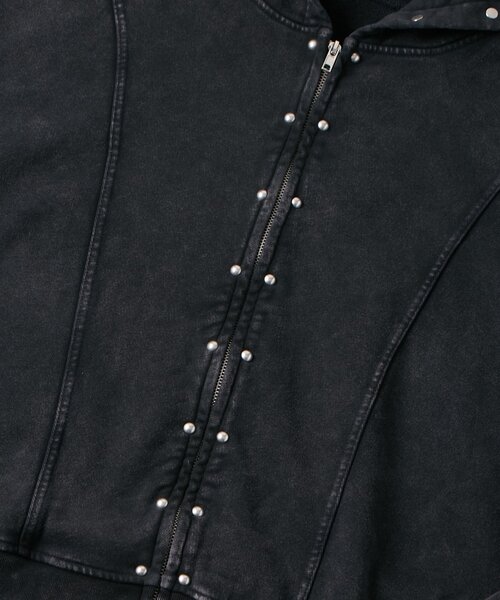 WHO'S WHO gallery（フーズフーギャラリー）の「【UNISEX】KOOKY'N ケミカルスタッズ切り替えジップパーカー（パーカー・レディース・ブラック/ライトグレー・MEDIUM/SMALL）」の21枚目の写真