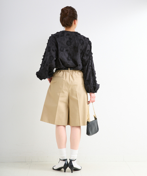 B.C STOCK（ベーセーストック）の「手洗い可 / 3Dレースバブルスリーブチュニック（シャツ/ブラウス・レディース・ホワイト/ブラック/サックスブルー・FREE）」の16枚目の写真