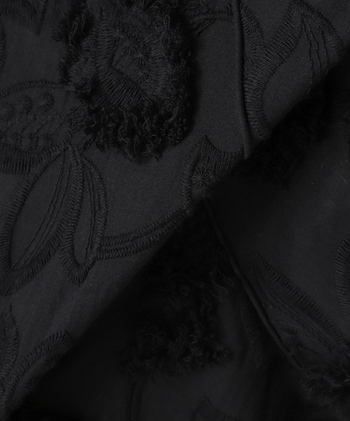 B.C STOCK（ベーセーストック）の「手洗い可 / 3Dレースバブルスリーブチュニック（シャツ/ブラウス・レディース・ホワイト/ブラック/サックスブルー・FREE）」の10枚目の写真