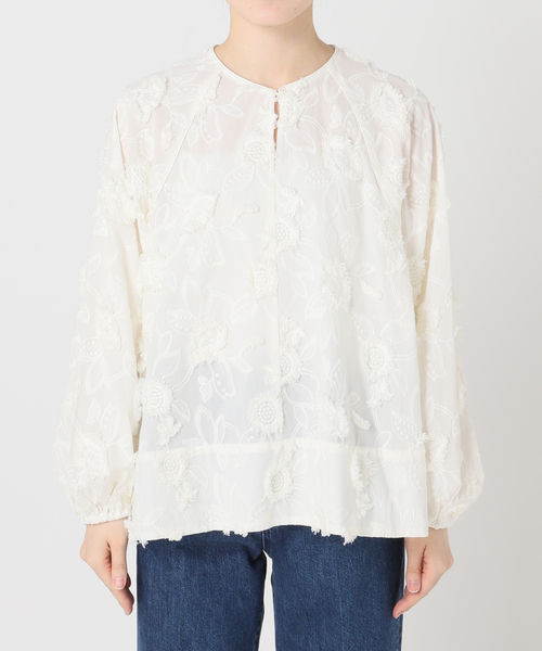 B.C STOCK（ベーセーストック）の「手洗い可 / 3Dレースバブルスリーブチュニック（シャツ/ブラウス・レディース・ホワイト/ブラック/サックスブルー・FREE）」の11枚目の写真