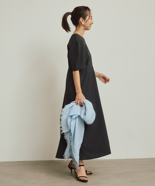 VERMEIL par iena（ヴェルメイユパーイエナ）の「ラウンドスリーブワンピース（ワンピース・レディース・ラベンダー/ネイビー・38/36）」の5枚目の写真