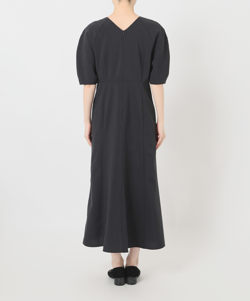 VERMEIL par iena（ヴェルメイユパーイエナ）の「ラウンドスリーブワンピース（ワンピース・レディース・ラベンダー/ネイビー・38/36）」の13枚目の写真