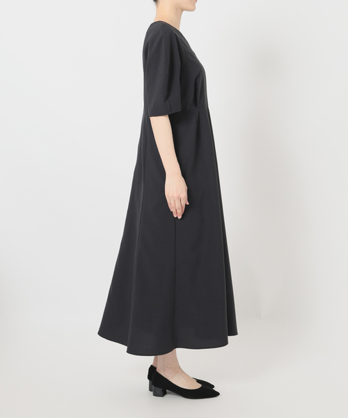 VERMEIL par iena（ヴェルメイユパーイエナ）の「ラウンドスリーブワンピース（ワンピース・レディース・ラベンダー/ネイビー・38/36）」の14枚目の写真