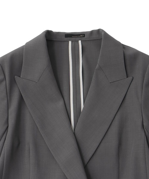 DRESSLAVE(ドレスレイブ)の「B7 / dry gaba double jacket(ドライギャバダブルジャケット)(テーラードジャケット・レディース・ベージュ/グレー・38)」の10枚目の写真