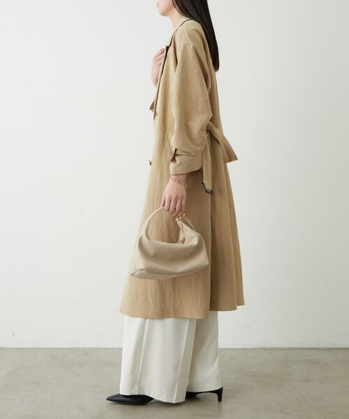 LOUNGEDRESS（ラウンジドレス）の「タフタトレンチコート（トレンチコート・レディース・ベージュ/オフホワイト・FREE）」の11枚目の写真