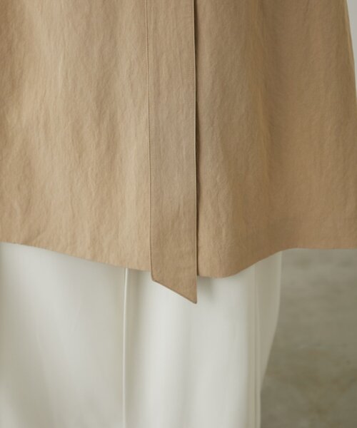 LOUNGEDRESS（ラウンジドレス）の「タフタトレンチコート（トレンチコート・レディース・ベージュ/オフホワイト・FREE）」の20枚目の写真