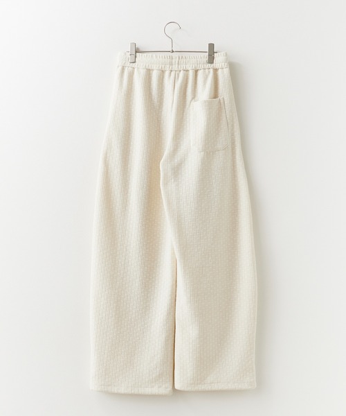 ALL RUNS(オールランズ)の「ワッフル風 ストレートシルエット イージースウェットパンツ 秋 秋服 2026年秋冬(スウェットパンツ・メンズ・ホワイト/ブラック/グレー・M/L)」の4枚目の写真